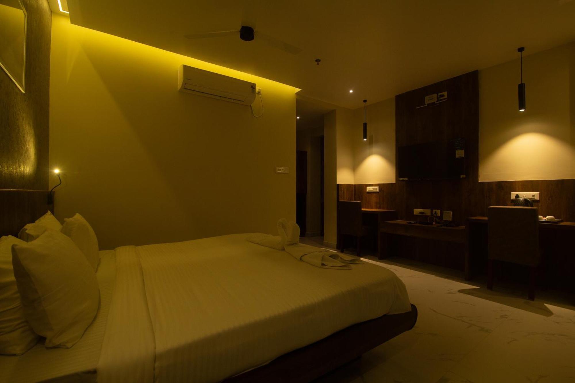 Hotel Palace View Murshidabad 외부 사진