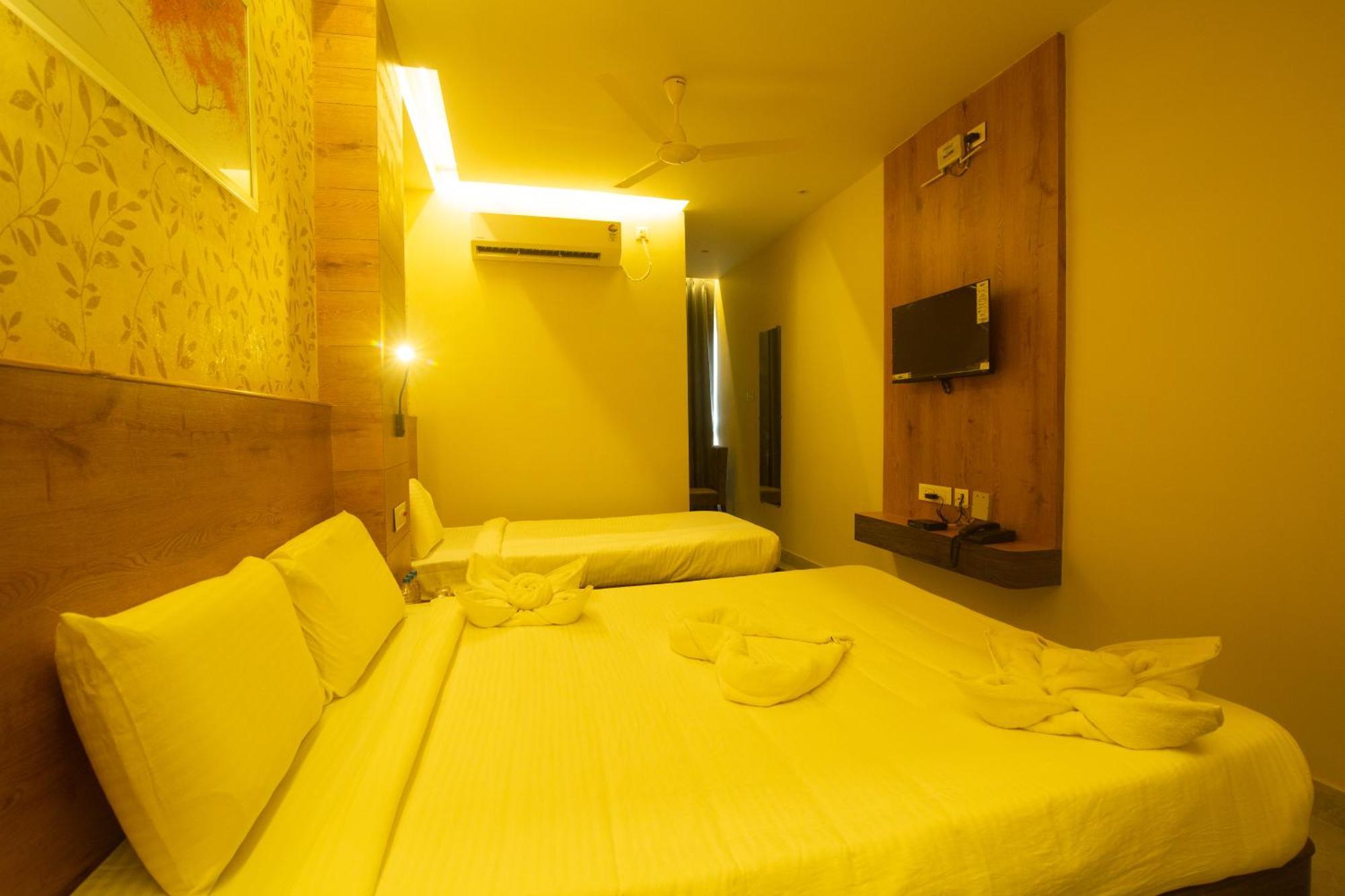 Hotel Palace View Murshidabad 외부 사진